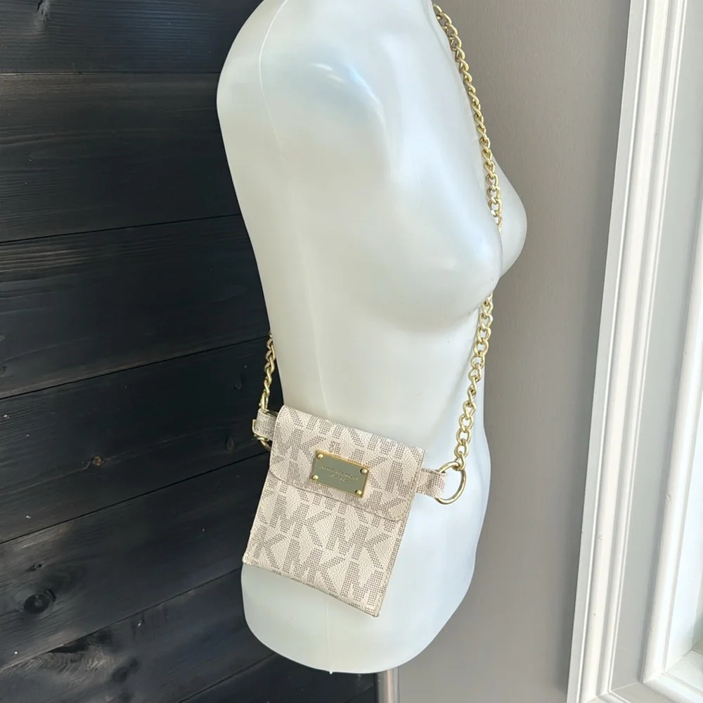 Michael Kors Mini Belt‎ Bag Cream - Picture 2 of 9